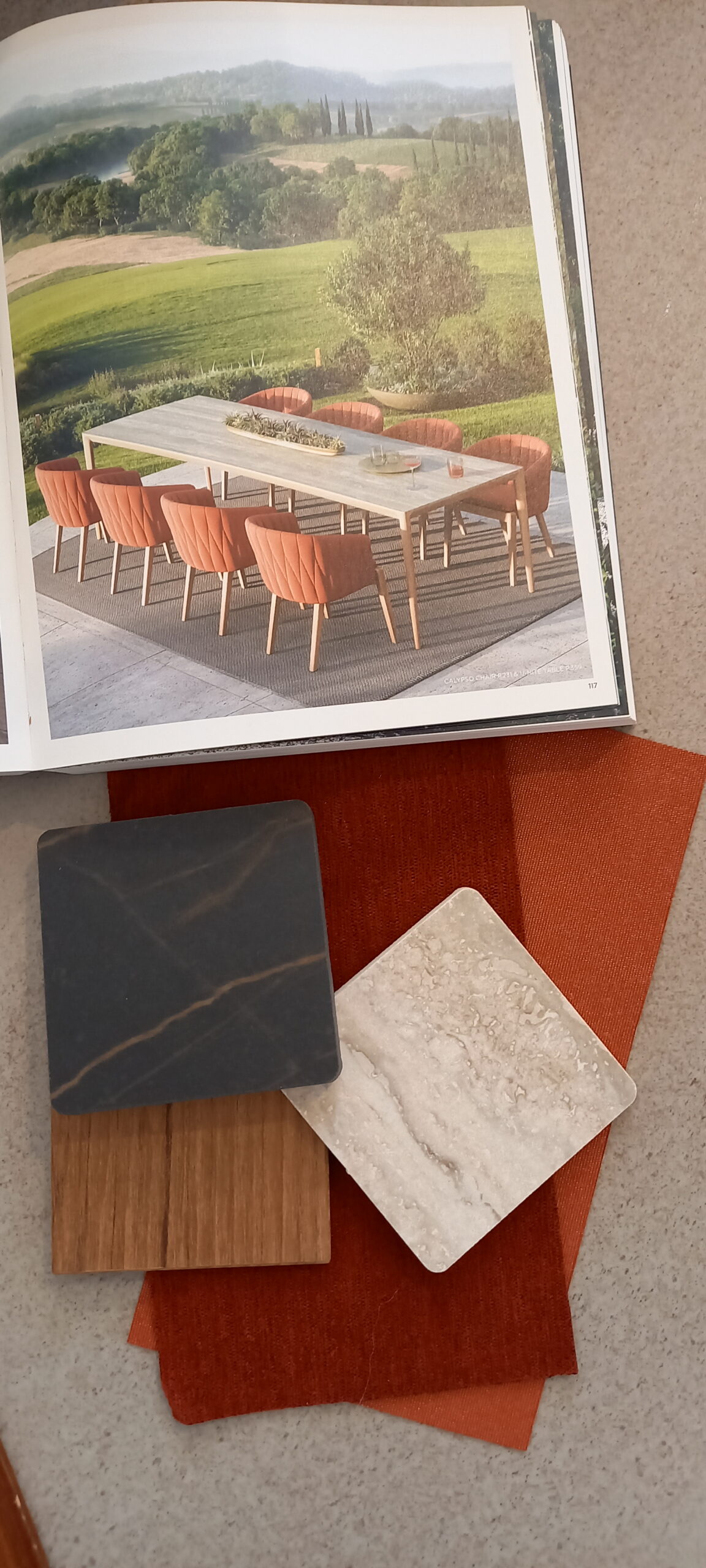 Sélection de matériaux et échantillons pour un projet d'architecture intérieure — CEM Interior Design